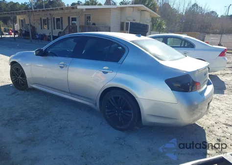 2008 Infiniti G35 Journey z USA, uszkodzony, nr VIN JNKBV61EX8M223429